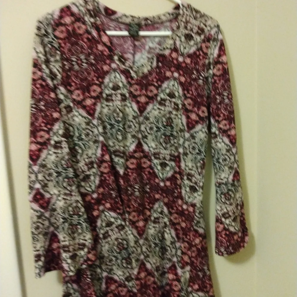 Set of 8 Women Blouses - Picture 4 of 8